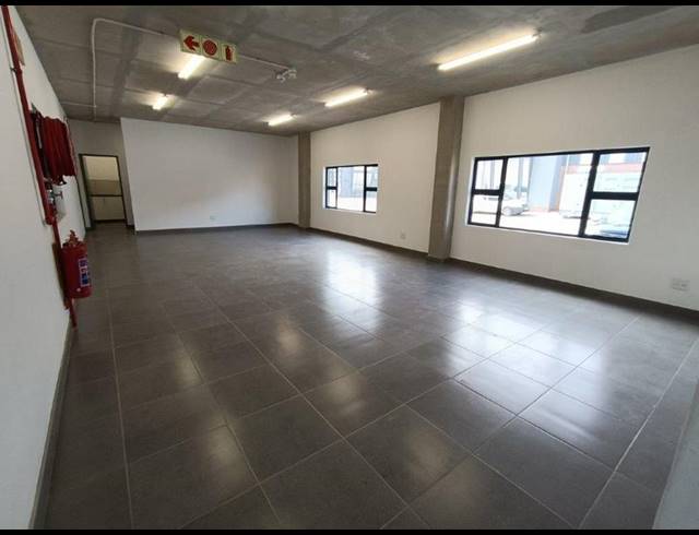 INDUSTRIAL PROPERTY TO RENT IN LASER PARK